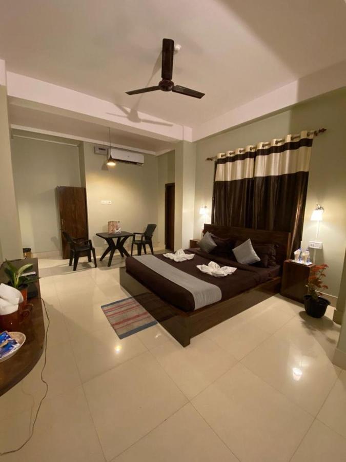 Alhanney Housing Guwahati Esterno foto