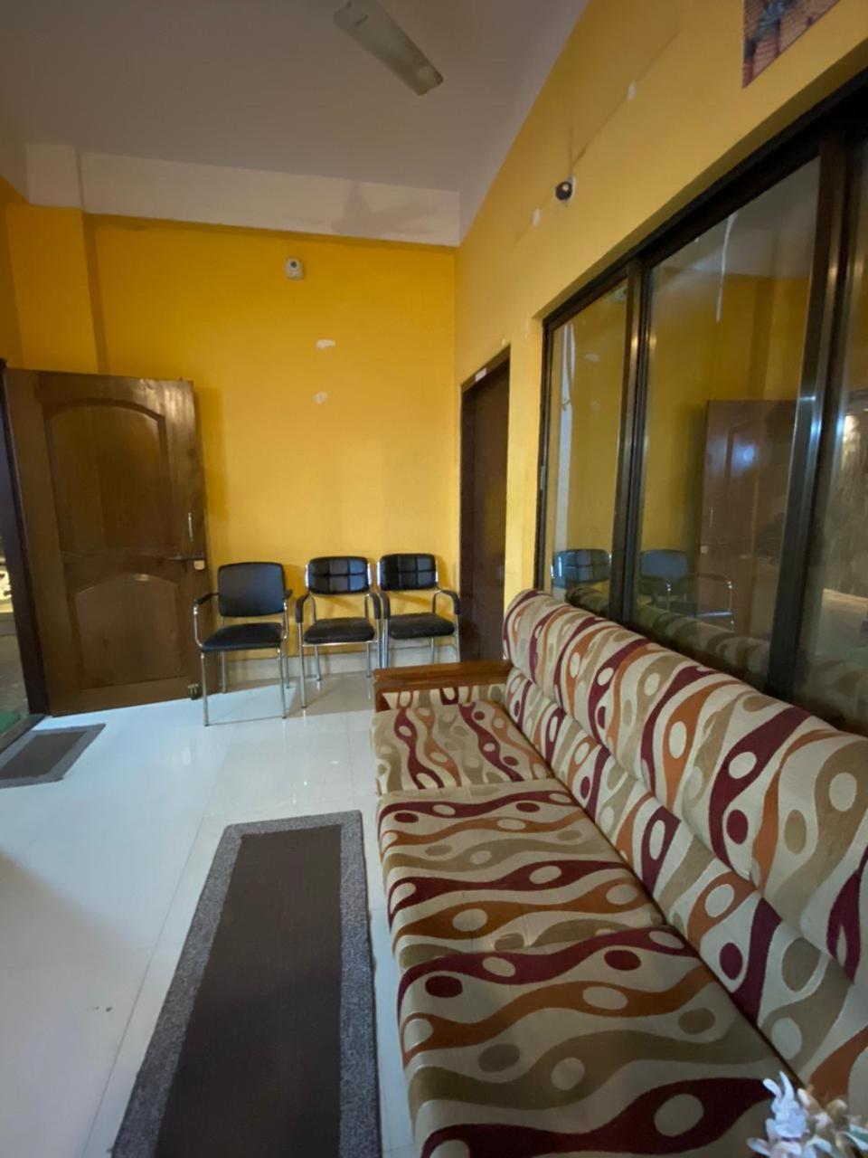 Alhanney Housing Guwahati Esterno foto